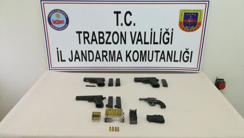 Trabzon’da kaçak silah operasyonu