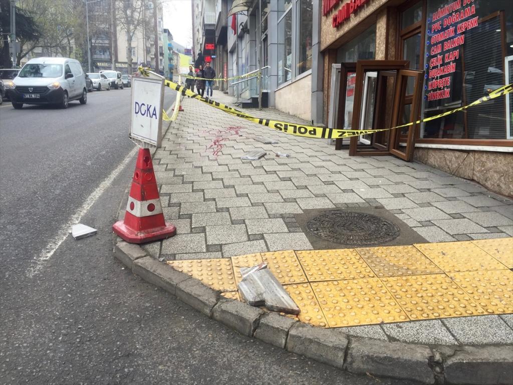 Trabzon’da kafasına mermer düşen kişi hayatını kaybetti