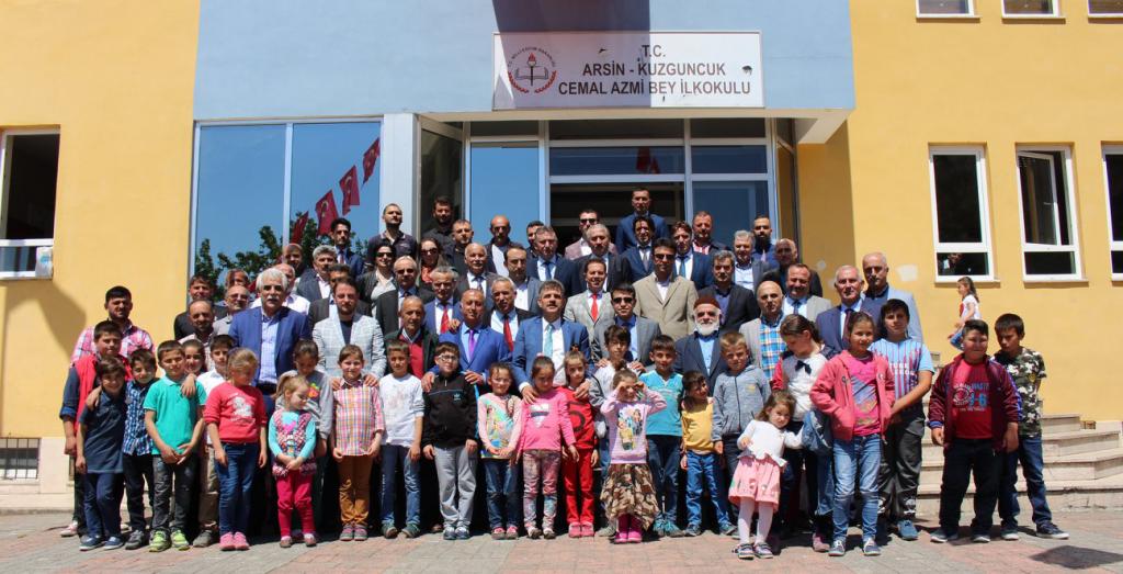 Arsin Cemal Azmi Bey İlkokulunda Büyük Gün