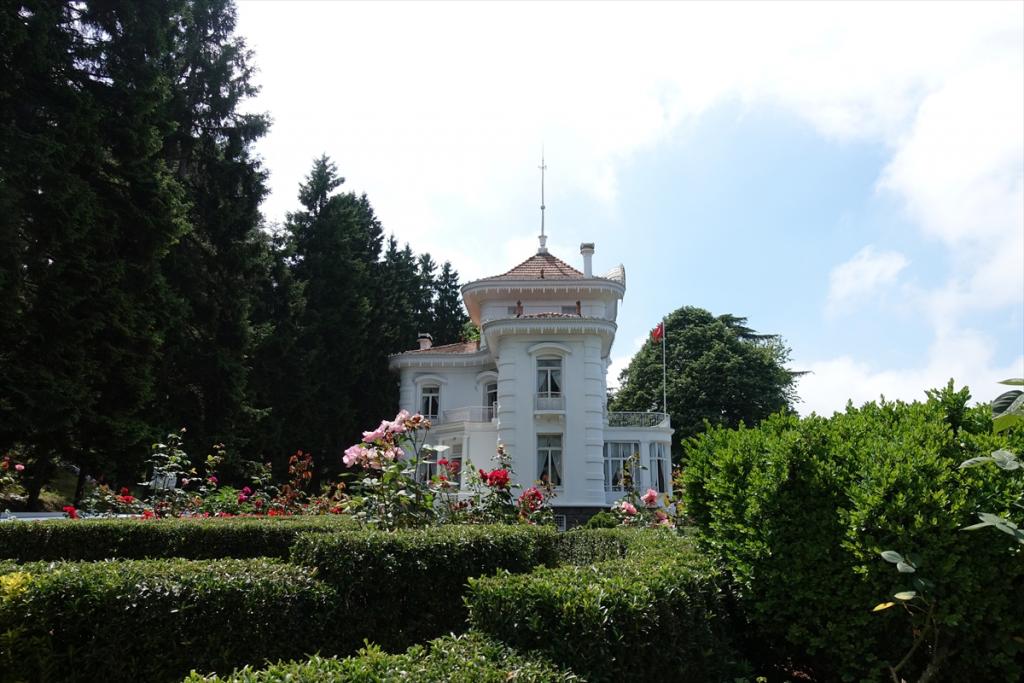 Atatürk Köşkü 44 bin turisti ağırladı