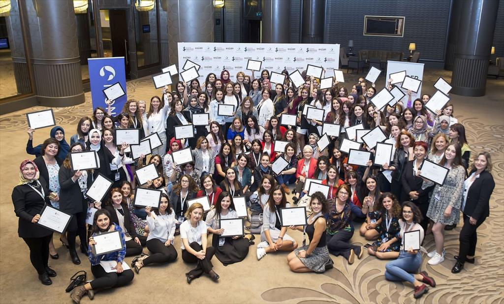 “Geleceğin Kadın Liderleri”nin bu yılki durağı Trabzon