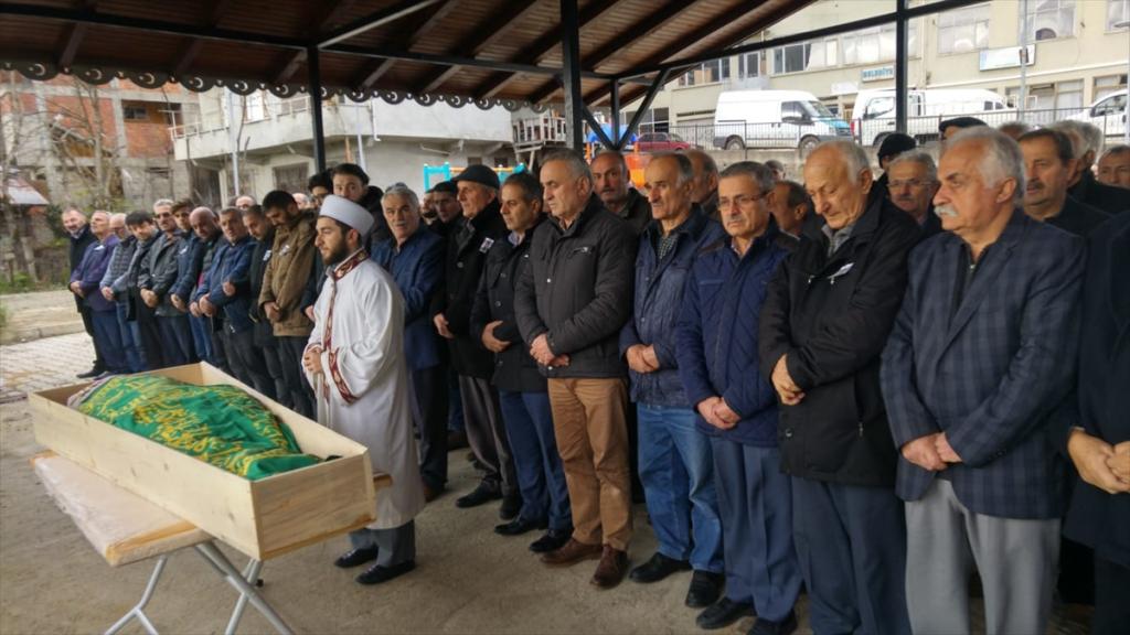 Puket Adası’ndaki kazada ölen kadın Trabzon’da toprağa verildi