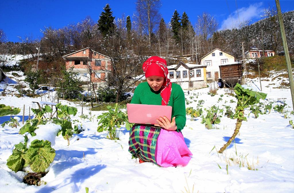 Karadeniz kadınları “Yılın Fotoğrafları”oylamasına katıldı