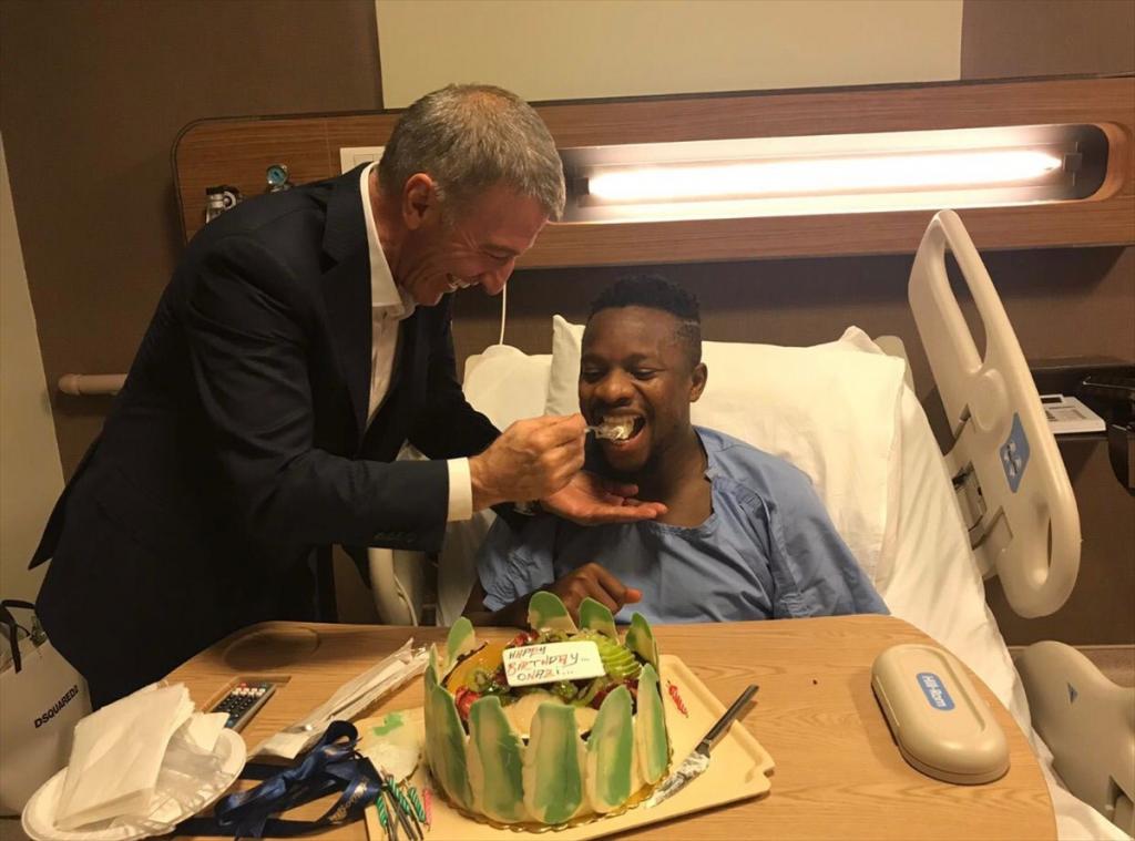 Onazi’ye hastane odasında doğum günü sürprizi