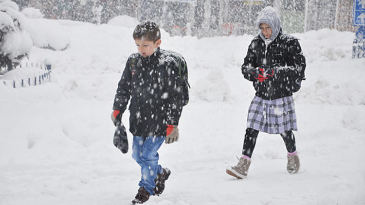 Trabzon’da eğitime kar engeli