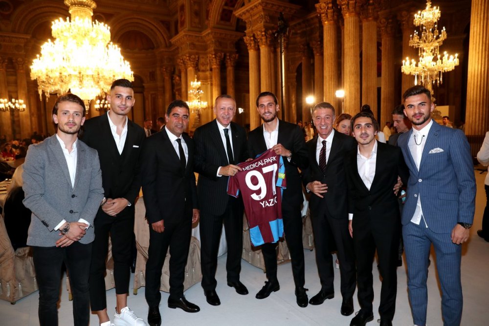 Cumhurbaşkanı Erdoğan, Trabzonspor’u ağırladı!