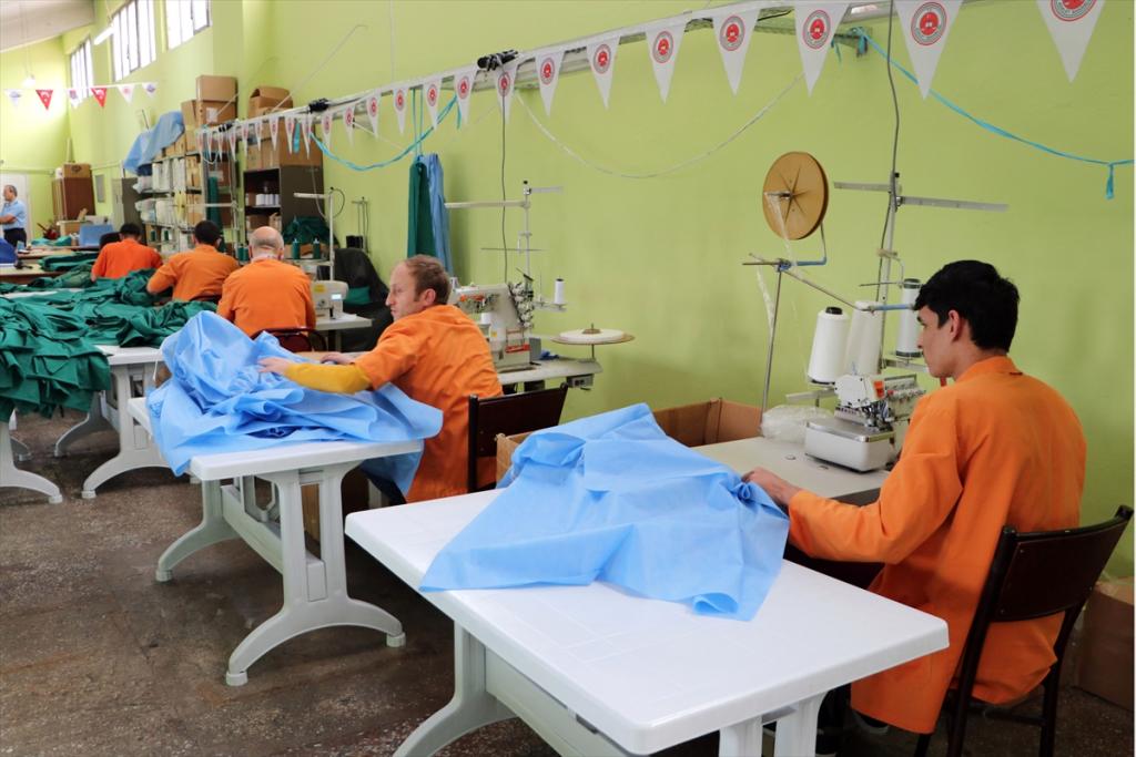 Fabrika gibi cezaevinde 8 ayda 5,2 milyon lira ciro