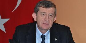 Haydar Revi’den Azmi Kuvvetli’ye tepki: İşine baksın!