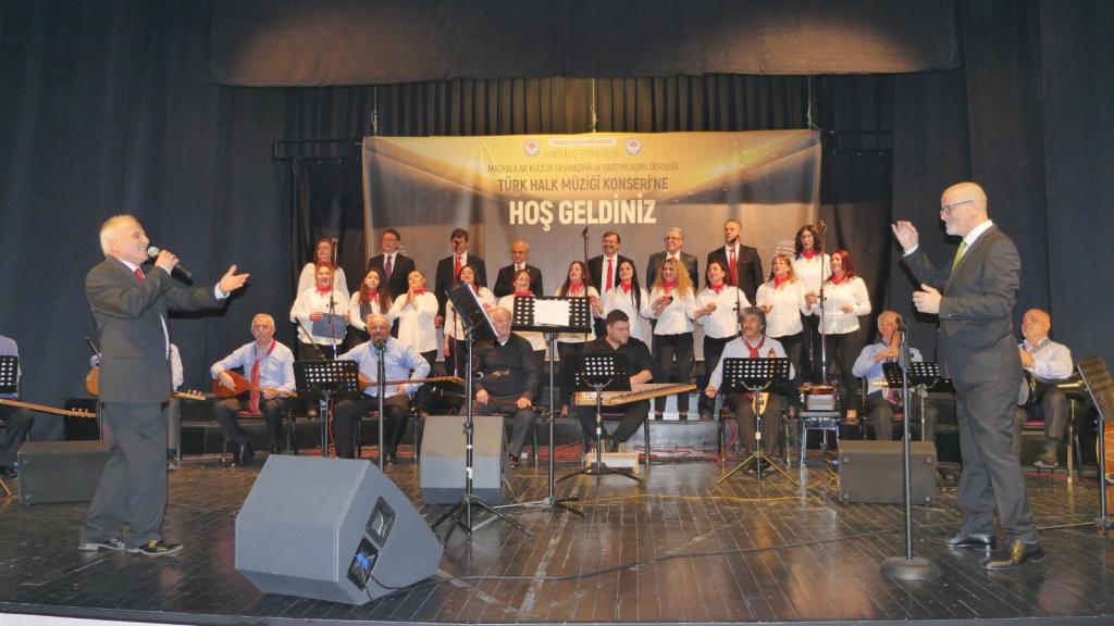 BÜYÜKŞEHİR’DEN TÜRKÜ ZİYAFETİ