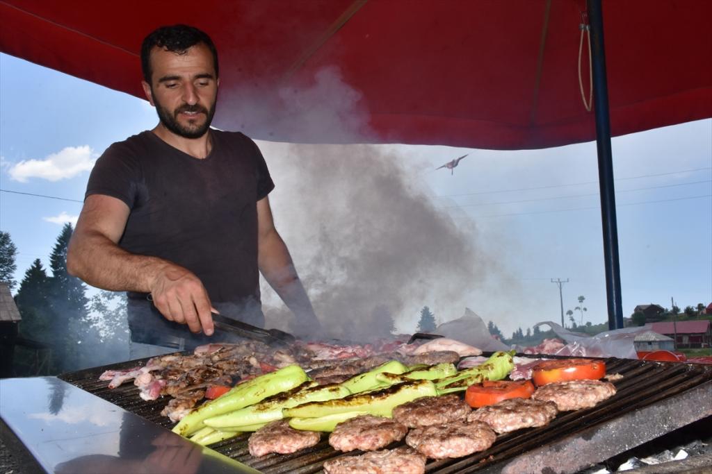 Trabzon’da “ORKÖY Projesi”yle besi sığırcılığına destek
