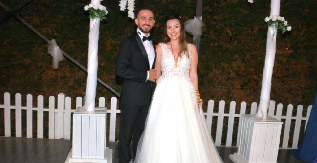 Ömür boyu mutluluğa imza attılar