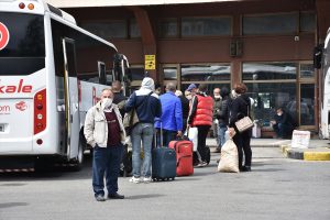 Trabzon’da “tam kapanma” öncesinde vatandaşlar yoğunluk oluşturdu