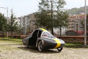 KTÜ’lü öğrenciler TÜBİTAK’ın elektrikli araç yarışlarına “İrade” ile katılacak