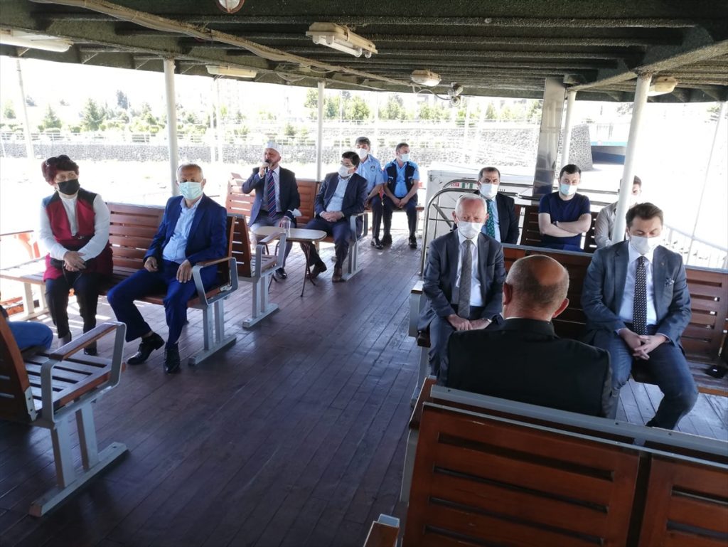 Trabzon’da 21 yıl önce deniz faciasında hayatını kaybeden 38 kişi anıldı