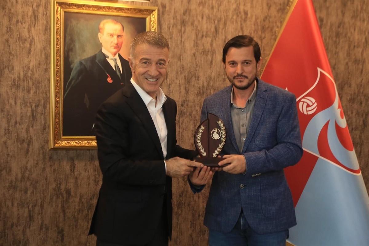 Trabzonspor Kulübü Başkanı Ağaoğlu: “Takımlar camialarıyla başarıya ulaşır”