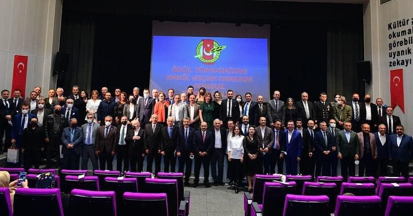 Arsin OSB Firmalarına Ödül Yağdı