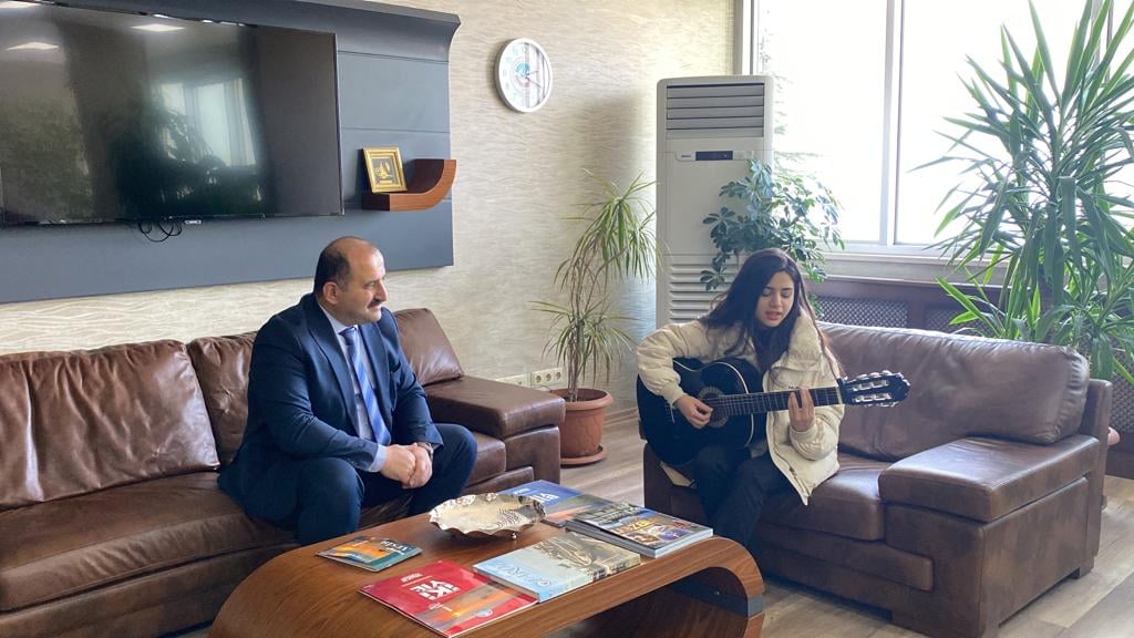 Ceren Ece Öksüz’den Arsin Belediyesine ziyaret