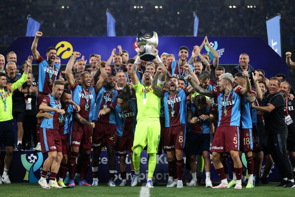 Turkcell Süper Kupa Trabzonspor’un