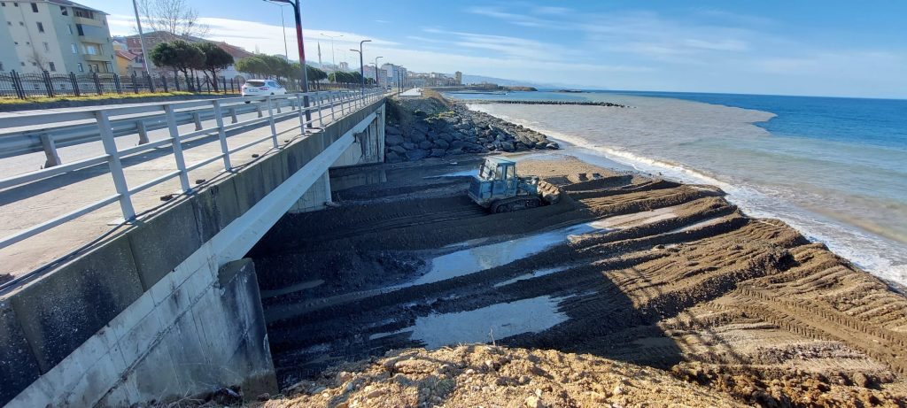 Arsin’i güzelleştirme faaliyetleri devam ediyor
