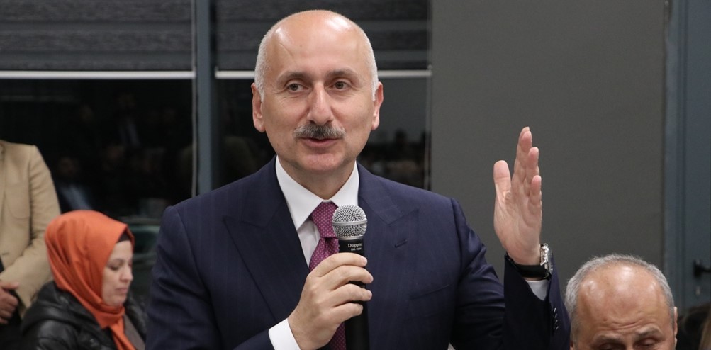 Bakan Karaismailoğlu, Sıla İlim Kültür ve Dayanışma Derneği iftarında konuştu: