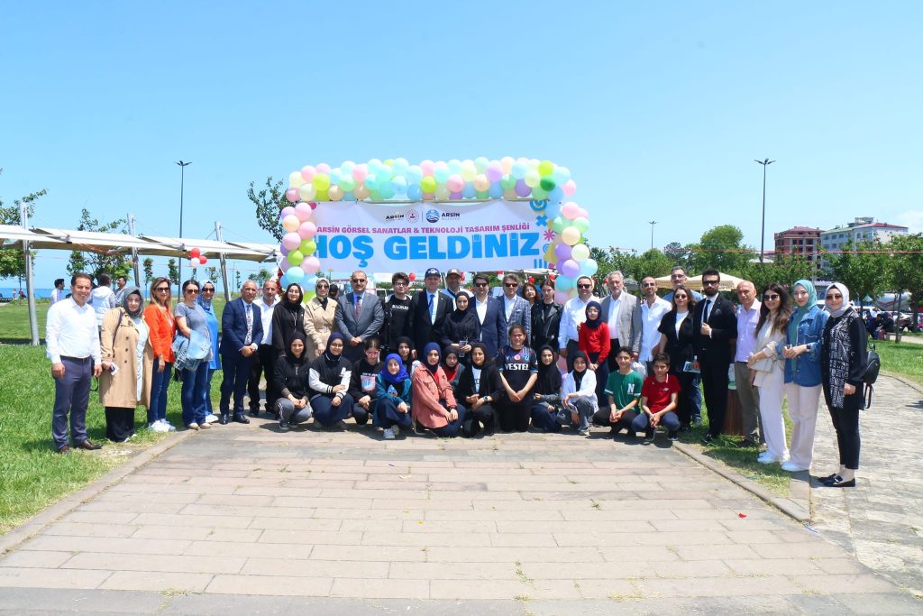 Geleceğimize ışık tutacak gençlerimizin heyecanlarına ortak olduk