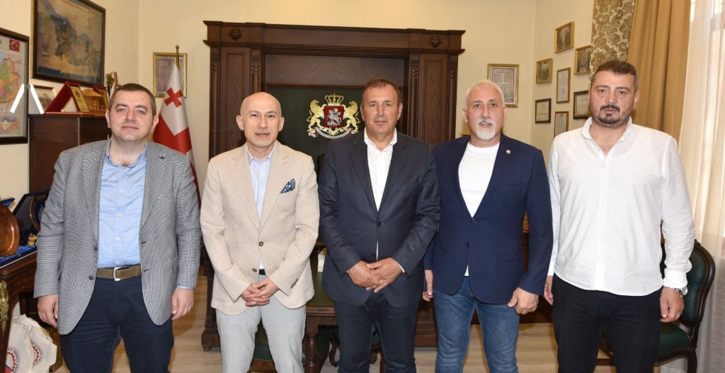 Gürcistan Başkonsolosu Japaridze ile iş birliği konuları görüşüldü