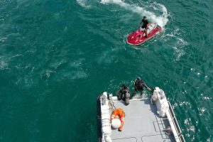 Trabzon’daki arama kurtarma görevleri için “kurbağa adamlar” hazır kıta bekliyor