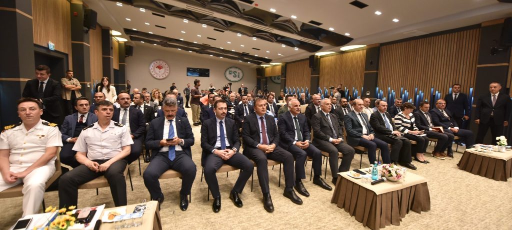 Başkan Çelebi, Turizm Çalıştayında TGA katkı paylarını gündeme getirdi