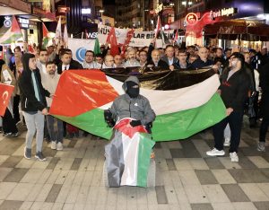 Trabzon’da İsrail’in Gazze’deki hastaneye saldırısı protesto edildi