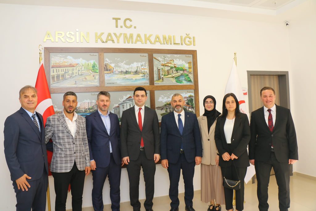 Arsin Kaymakamı Ömer Sirkeci’ye Ziyaret