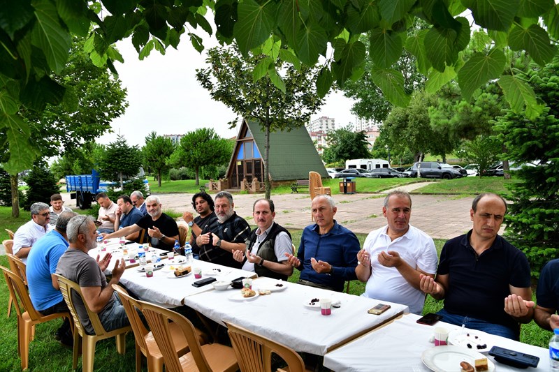 Vali Aziz Yıldırım Şehit Aileleri ve Gazilerle Bir Araya Geldi