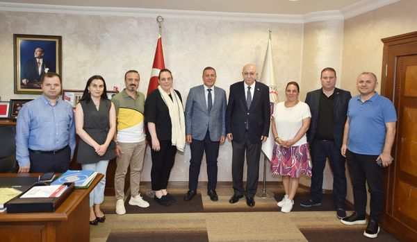 Gürcistan Başkonsolosundan TTSO’ya uçak seferi ziyareti