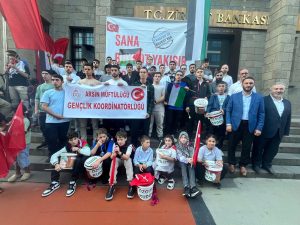 Arsinli Gençler Özgür Filistin Yürüyüşüne Katıldı