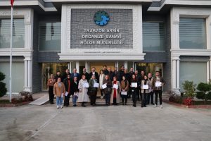 Arsin’de “Takım Çalışması Ve İş Birliği” Konulu Eğitim