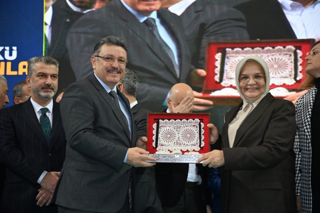 Başkan Genç: “Türkiye Talimat Veren Ülke Konumuna Yükseldi”
