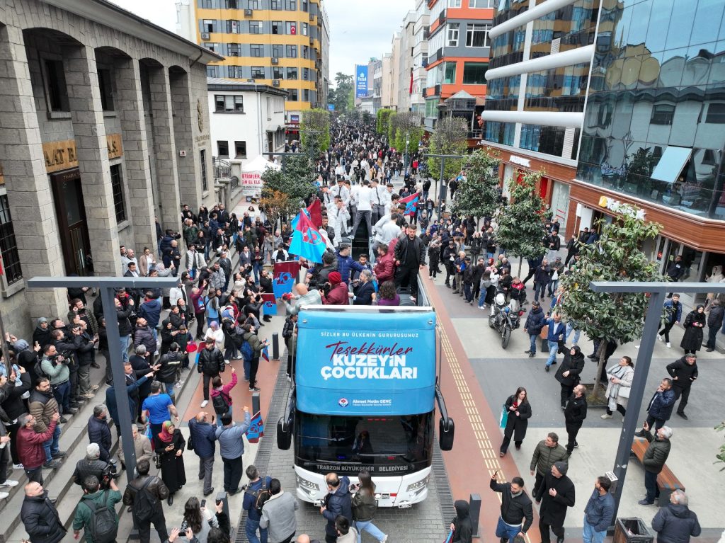Trabzon, Şampiyonları Bağrına Bastı