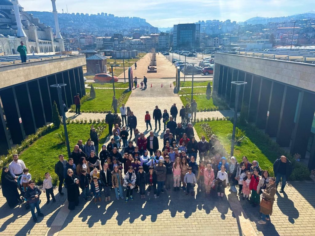 Bilim Merkezine Öğrencilerden Büyük İlgi