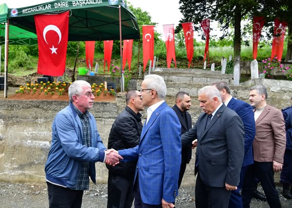 Bakan Uraloğlu’ndan Şehit Ailesine Ziyaret
