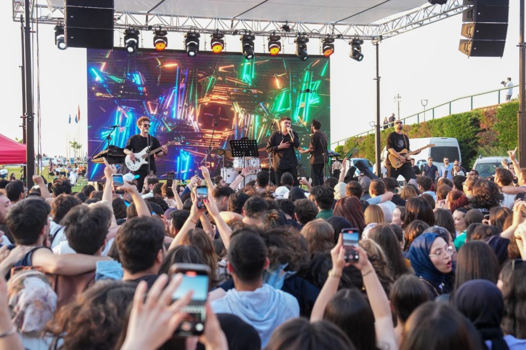 Genç Fest, Gençleri Coşturdu