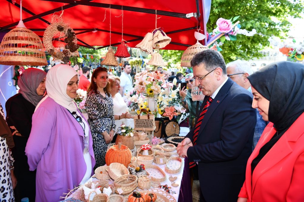 “Kültürden Sanata Trabzon Altın Eller Sergisi”