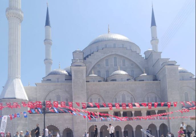 Arsin Ulu Camii’de Büyük Buluşma