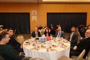 Arsin’de Aytemiz Ailesi Tarafından İftar Programı Düzenlendi