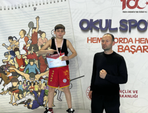 Arsinli Öğrencilerden Wushu Sanda Müsabakalarında Büyük Başarı