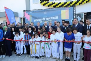 Arsin Spor Kompleksi Hizmete Açıldı