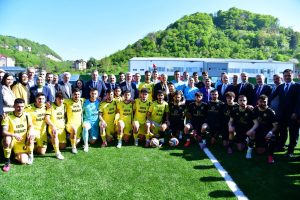 Arsin Spor Kompleksi İlçe Stadı Hizmete Açıldı