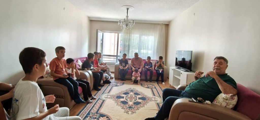 Arsin’de Mevlid-i Nebi Haftası’nda Hastalara Anlamlı Ziyaret