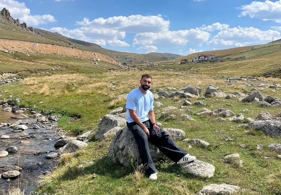 Dünyaca Ünlü Yıldız Karadeniz’in Yaylalarında