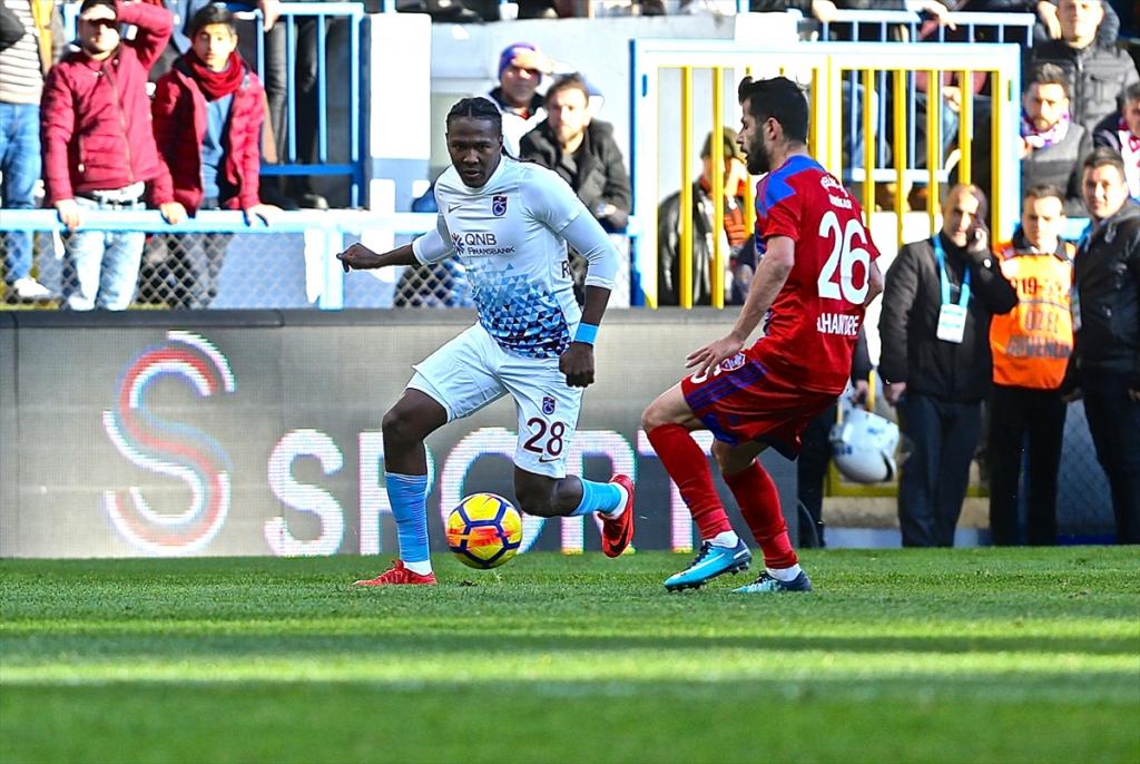 Trabzonspor’a Akhisarspor şoku!