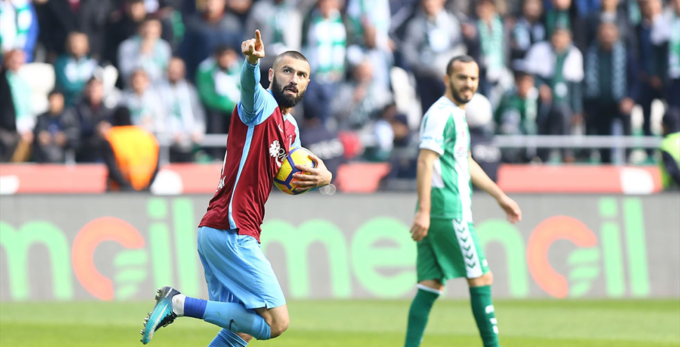 Burak Yılmaz, Trabzonspor’un geçen sezonki gol sayısını geçti