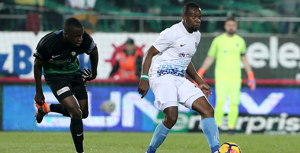 Akhisarspor-Trabzonspor maçından notlar